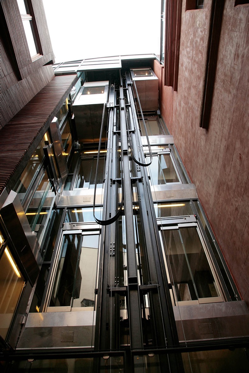 Ascensor interior instalación en obra nueva — Ascensores Skylift